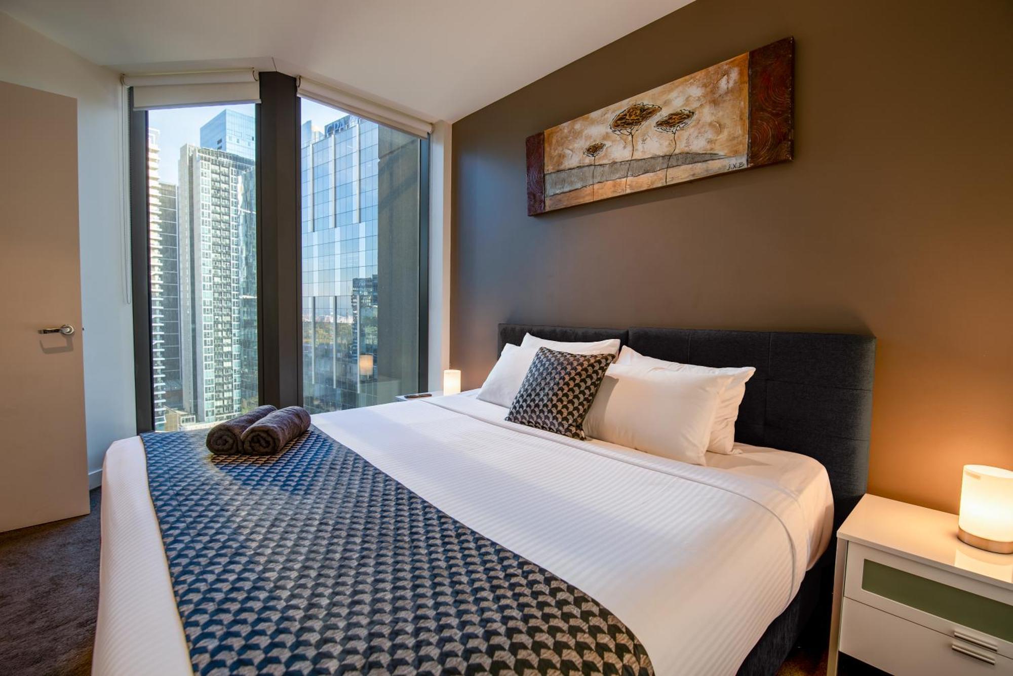 Freshwater Place - 2 Identical, 3-bedroom Apts Apartment *