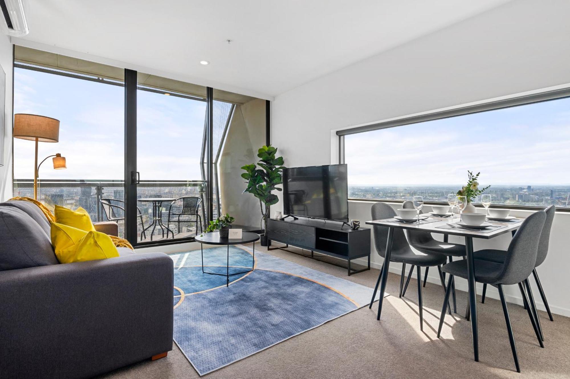 Breathtaking Views At Spacious In Cbd With Gym Apartment Melbourne