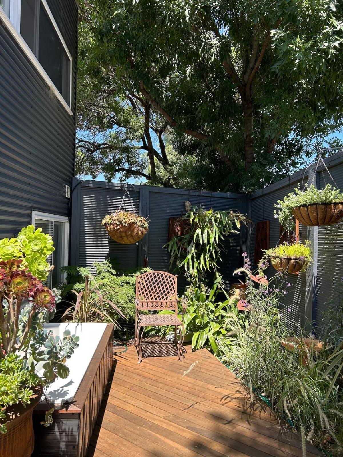 Holiday home Boutique Loft In Flemington Including Continental Breakfast