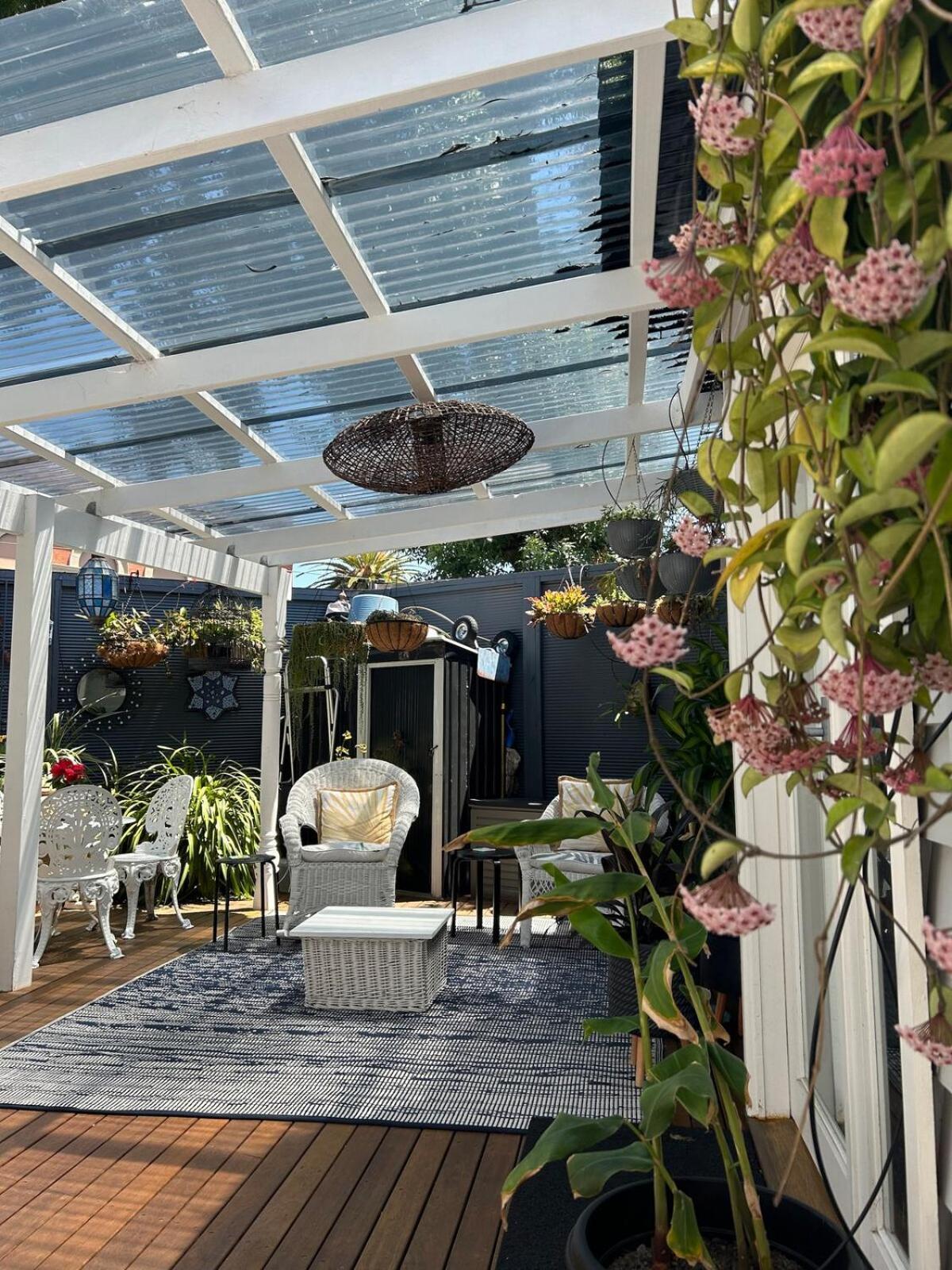 Boutique Loft In Flemington Including Continental Breakfast Holiday home Melbourne