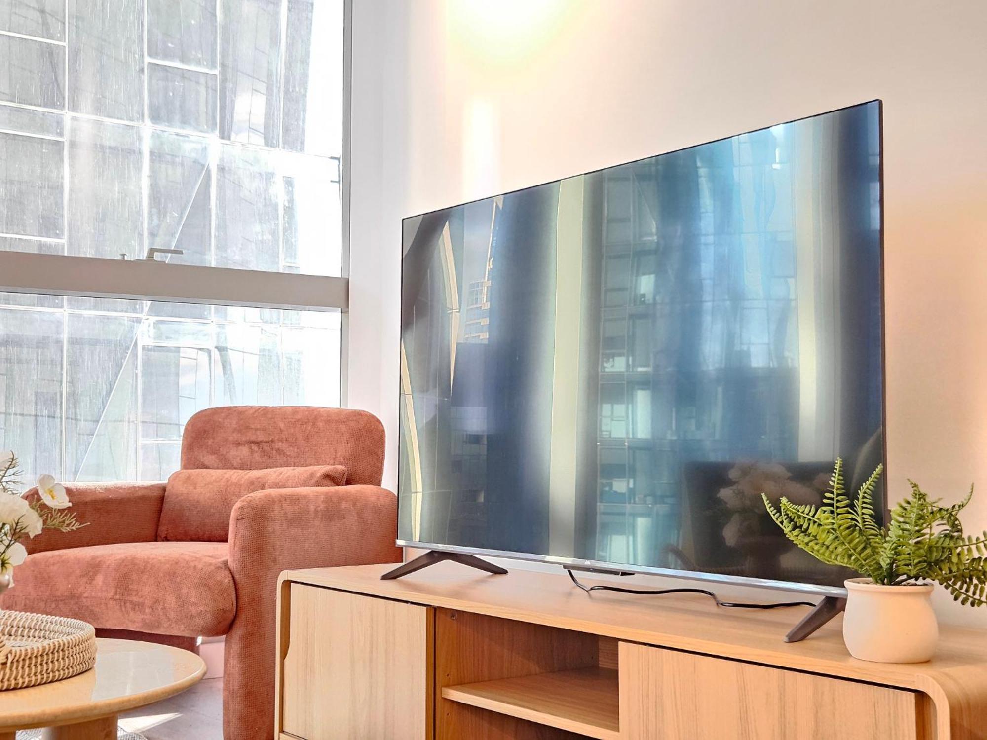 Apartment Bright & Stylish In Location W Pool & Gym *