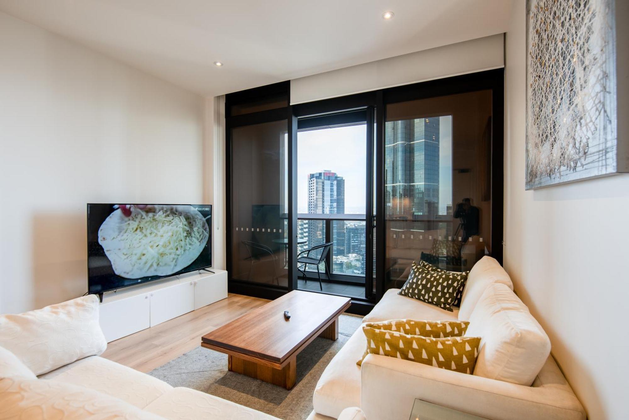 Prima Tower- Two-bedroom With Stunning Views Apartment