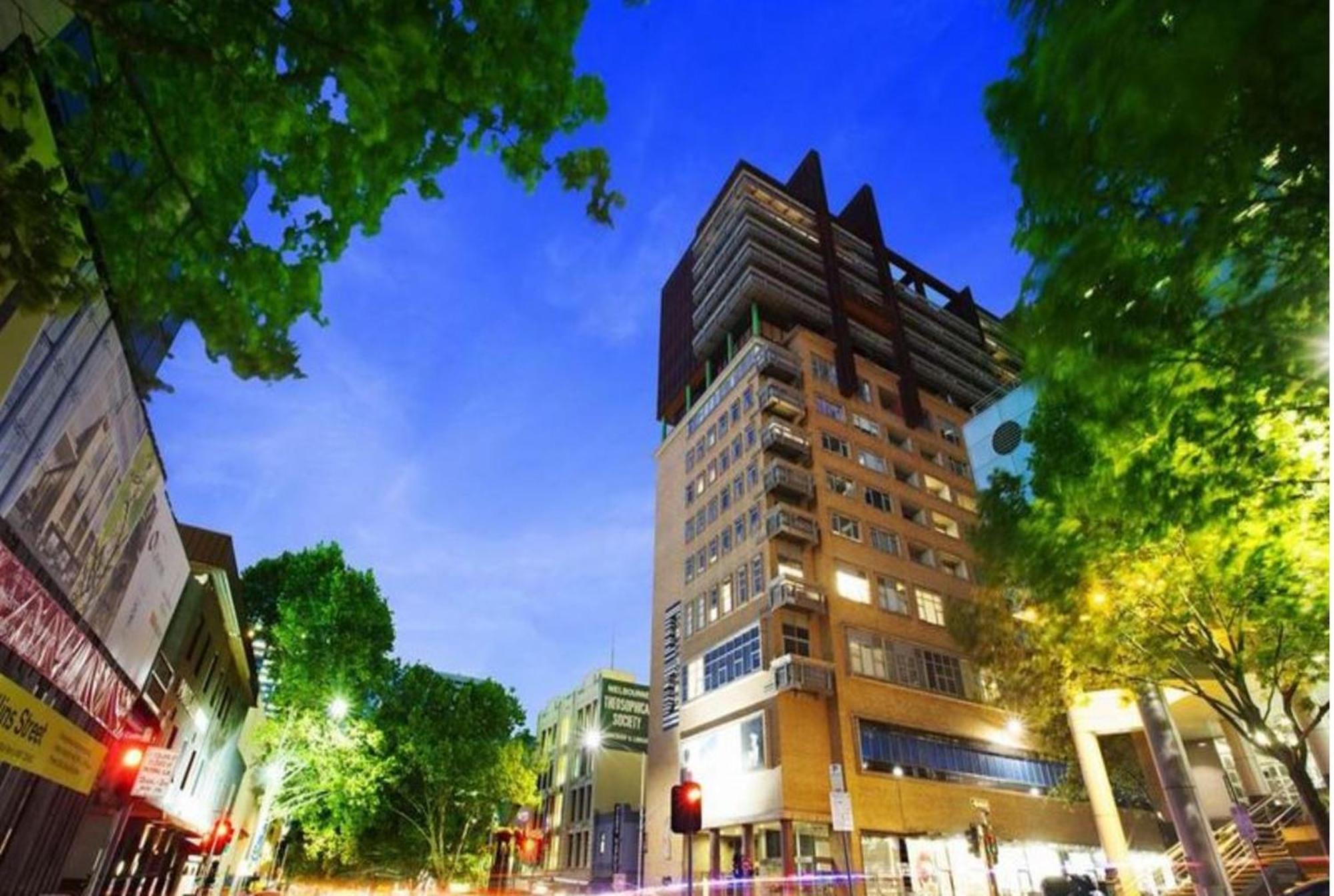 Nook - Russell Street Apartment *