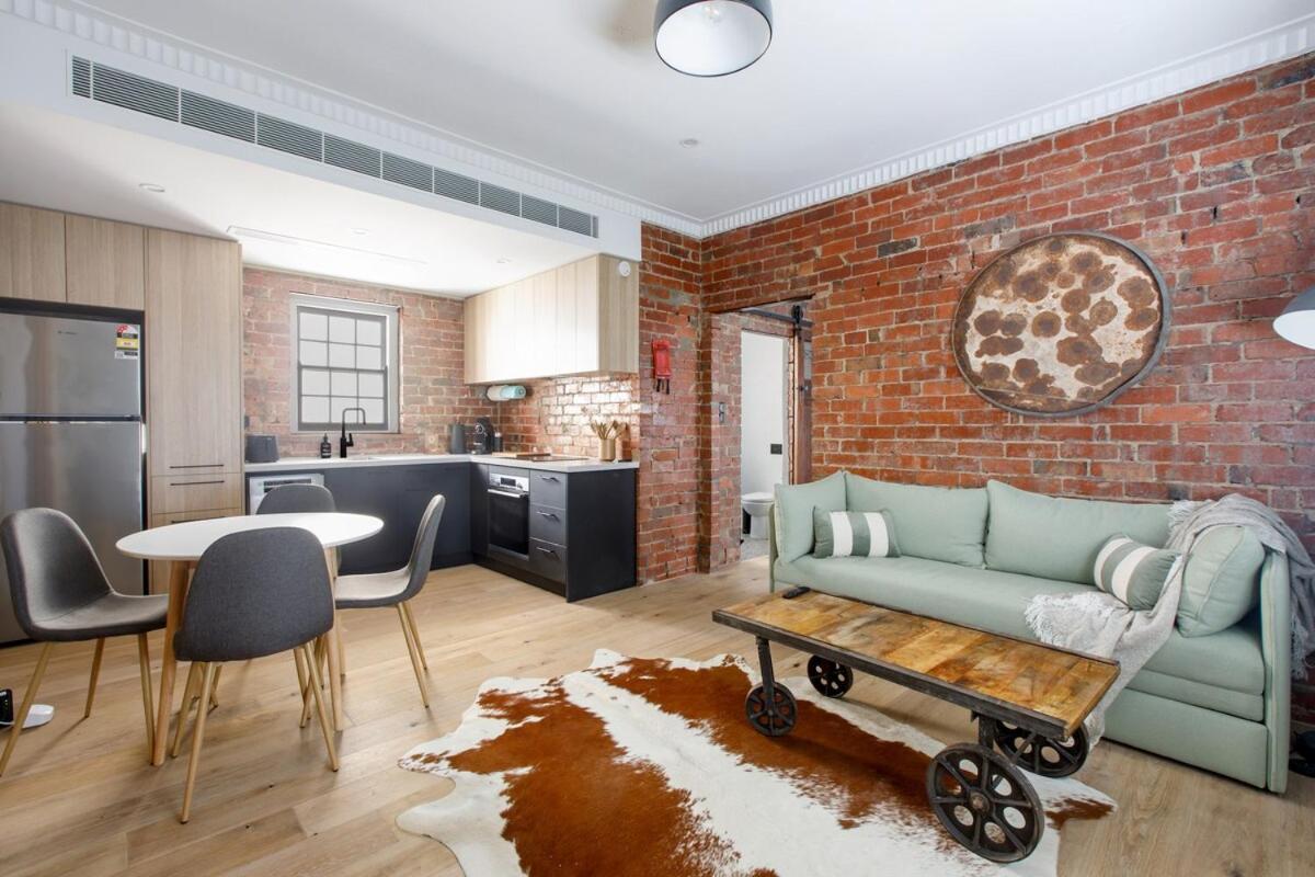 Hidden Beachside Gem In St Kilda By Ready Set Host Melbourne