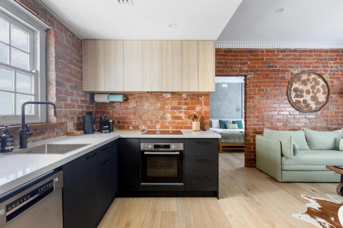Hidden Beachside Gem In St Kilda By Ready Set Host Melbourne