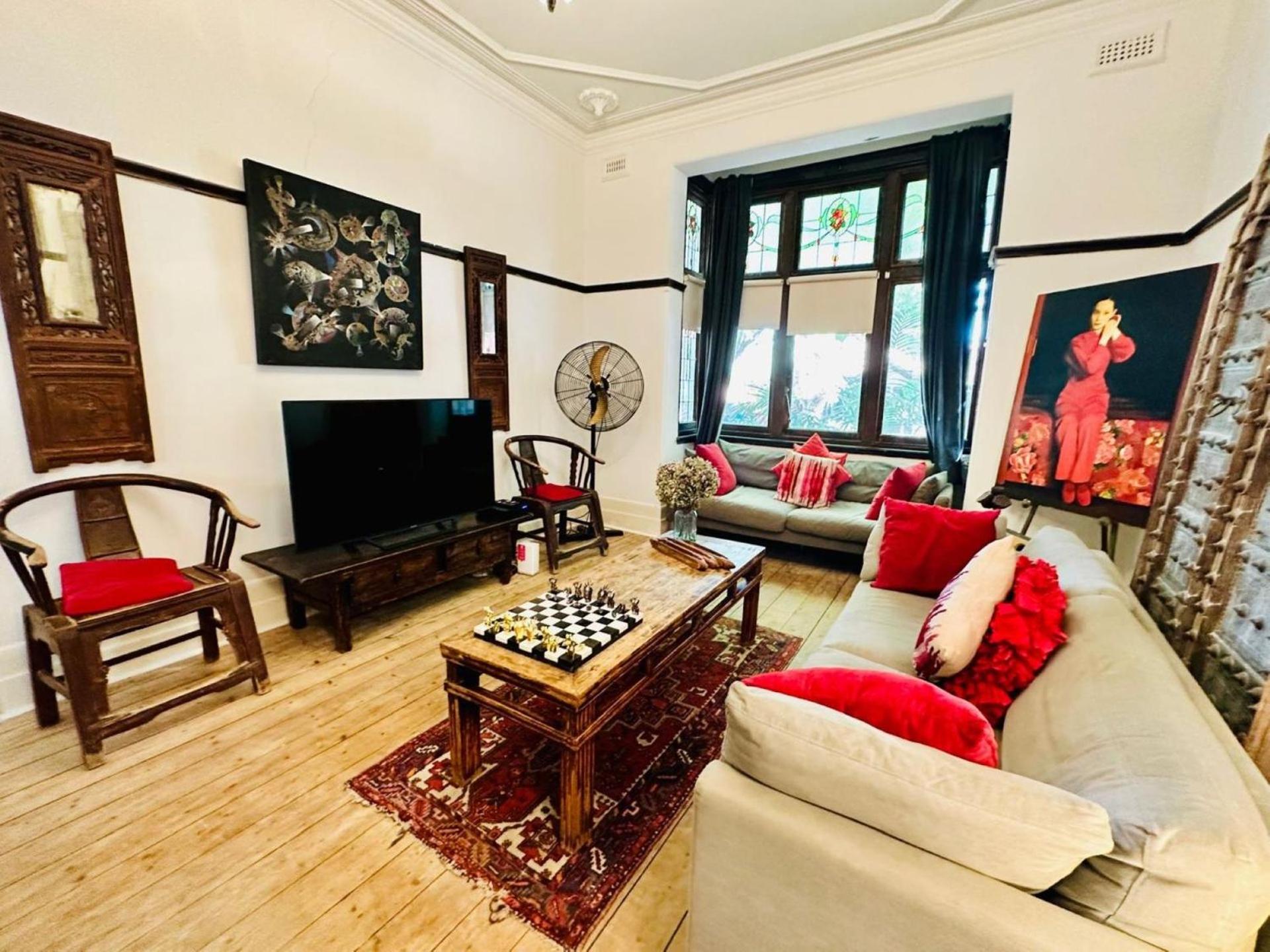 Elwood Eclectic Gem Walk To St Kilda Holiday home