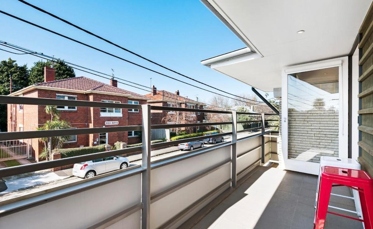 Unit 3 23 Foster Street St Kilda * Melbourne