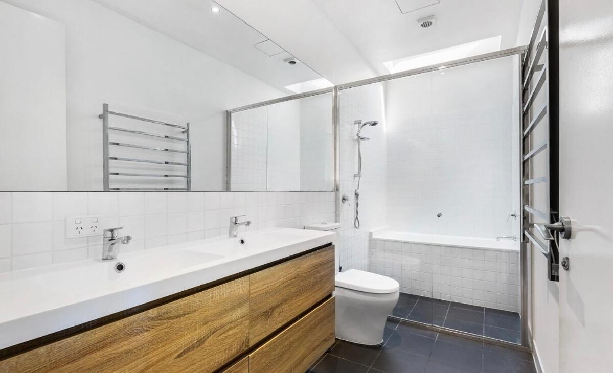 Unit 3 23 Foster Street St Kilda