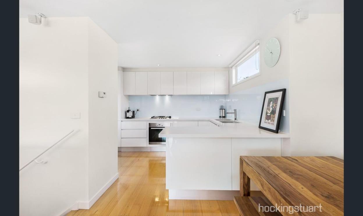 Unit 3 23 Foster Street St Kilda Homestay