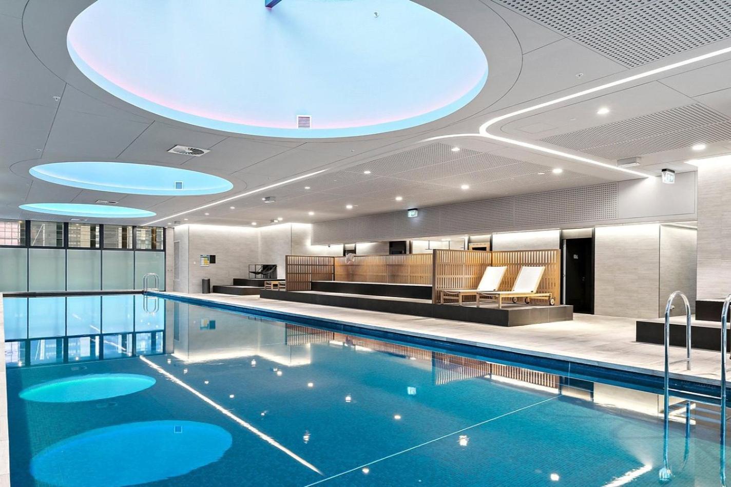 Amazing Cbd With Epic Views And Free Parking! * Melbourne