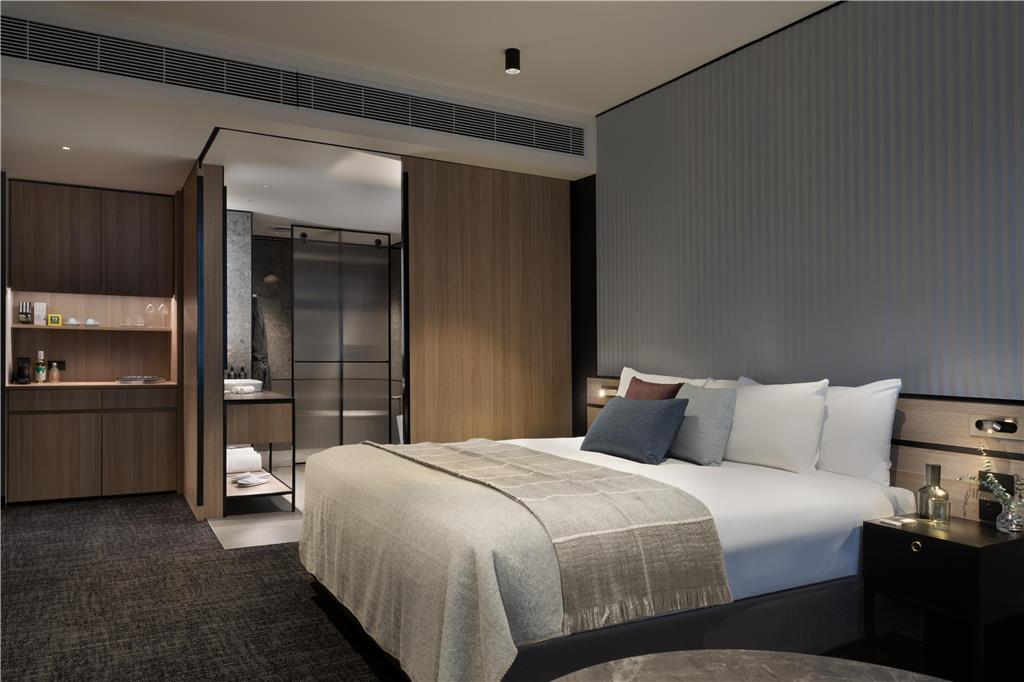 The Howey 4* Melbourne