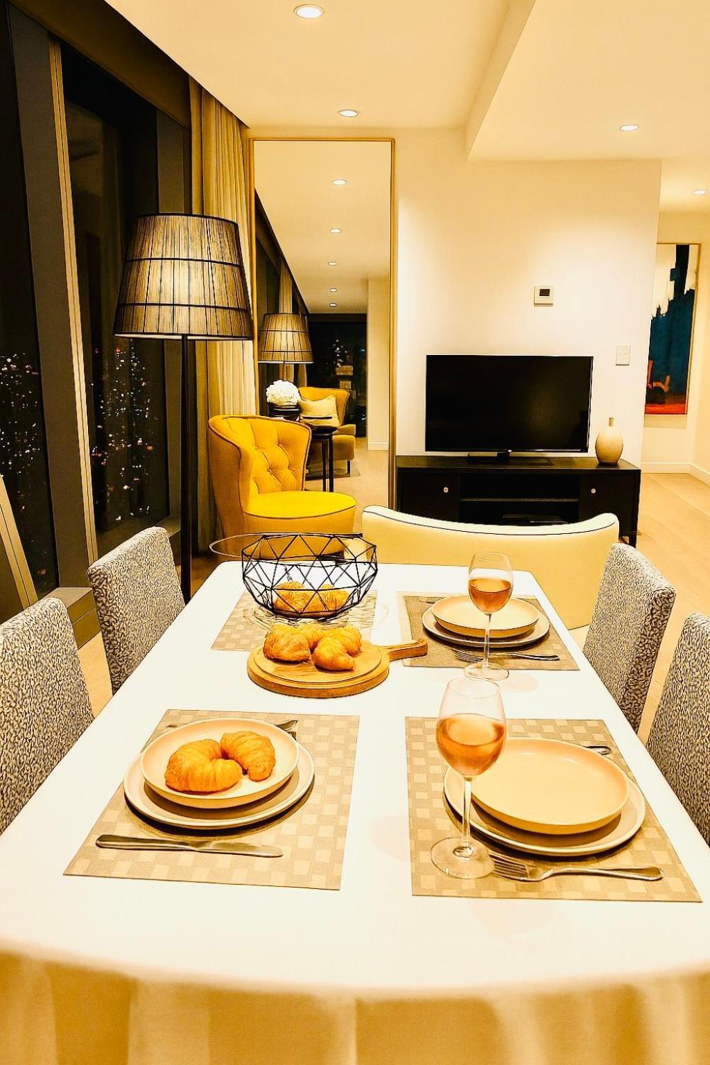 Royal Executive Living Executive Retreat Residency 41 Apartment