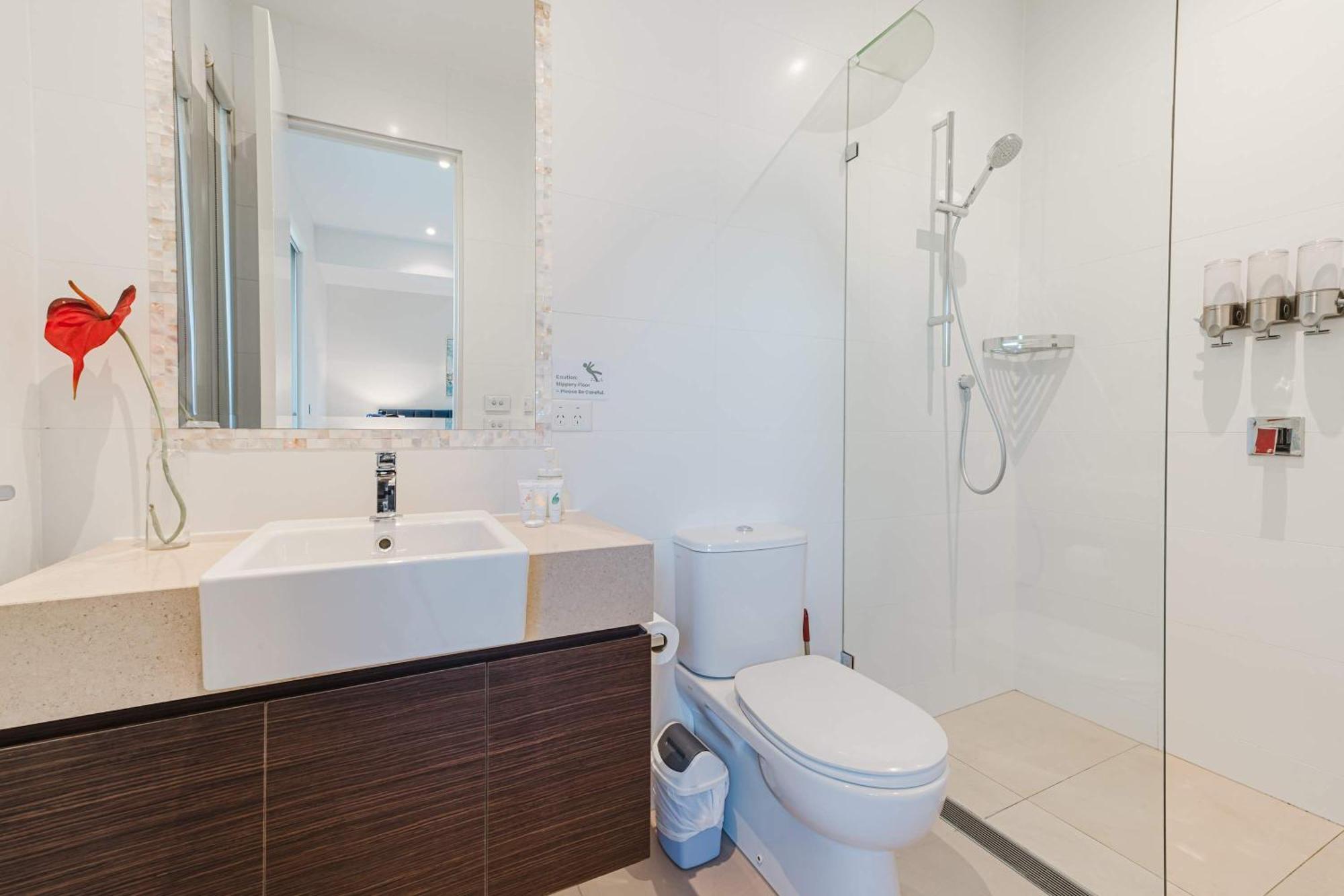Spacious 4br Designer In Prime Brighton East Melbourne