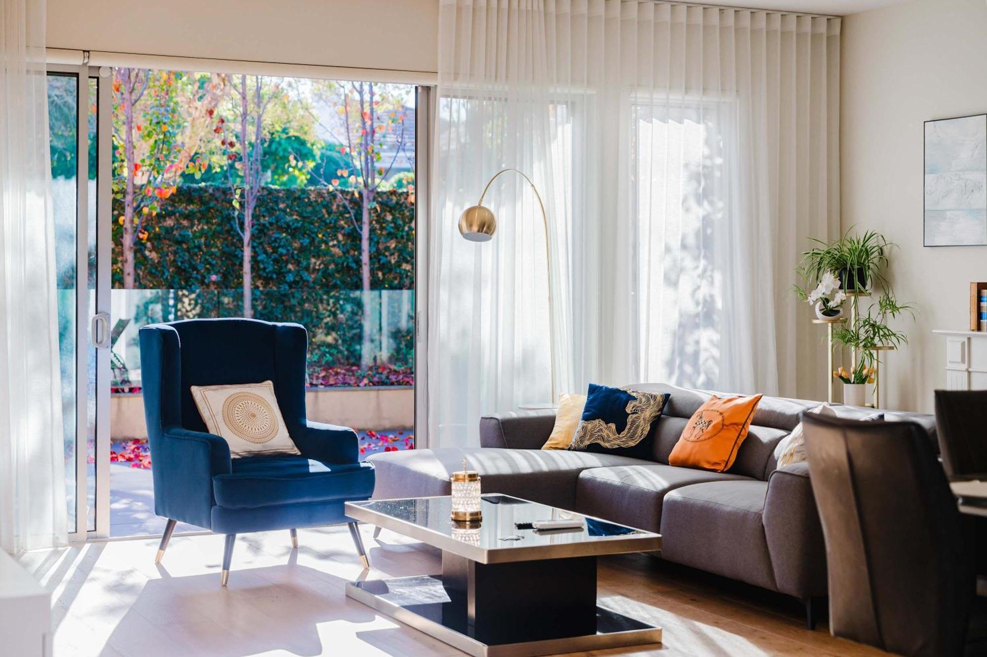 Spacious 4br Designer In Prime Brighton East * Melbourne