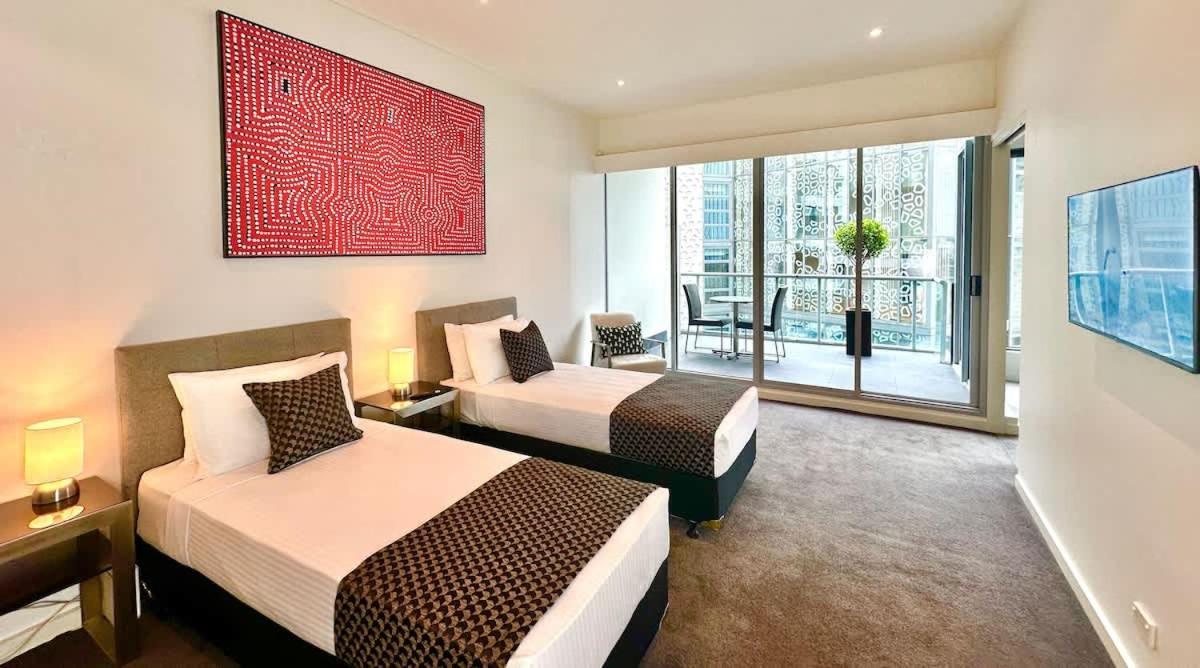 Luxury Duplex-penthouse Near Casino Mcec & Mcg *
