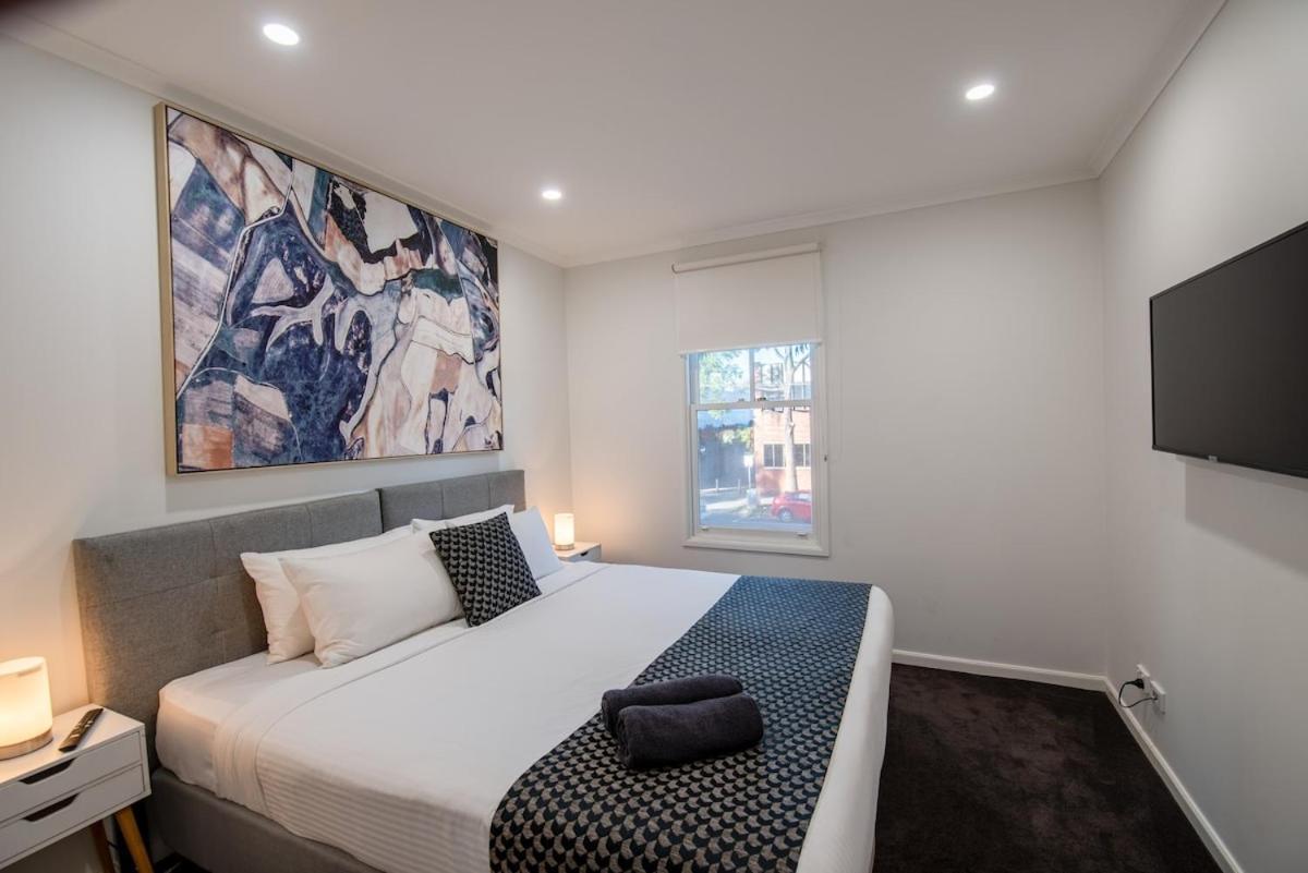 Garden Complex - Bright And Spacious 3-bedroom