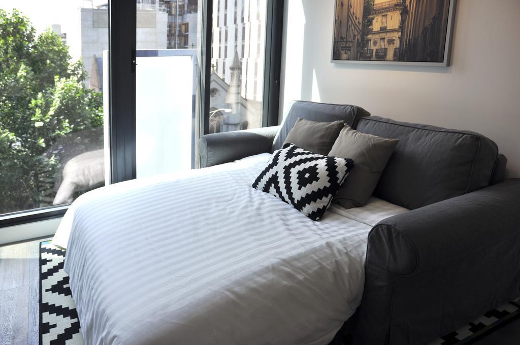 Apartment Mono On La Trobe Street *