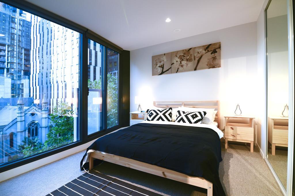 Mono On La Trobe Street Apartment Melbourne