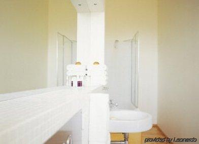 Hotel The Hatton Melbourne