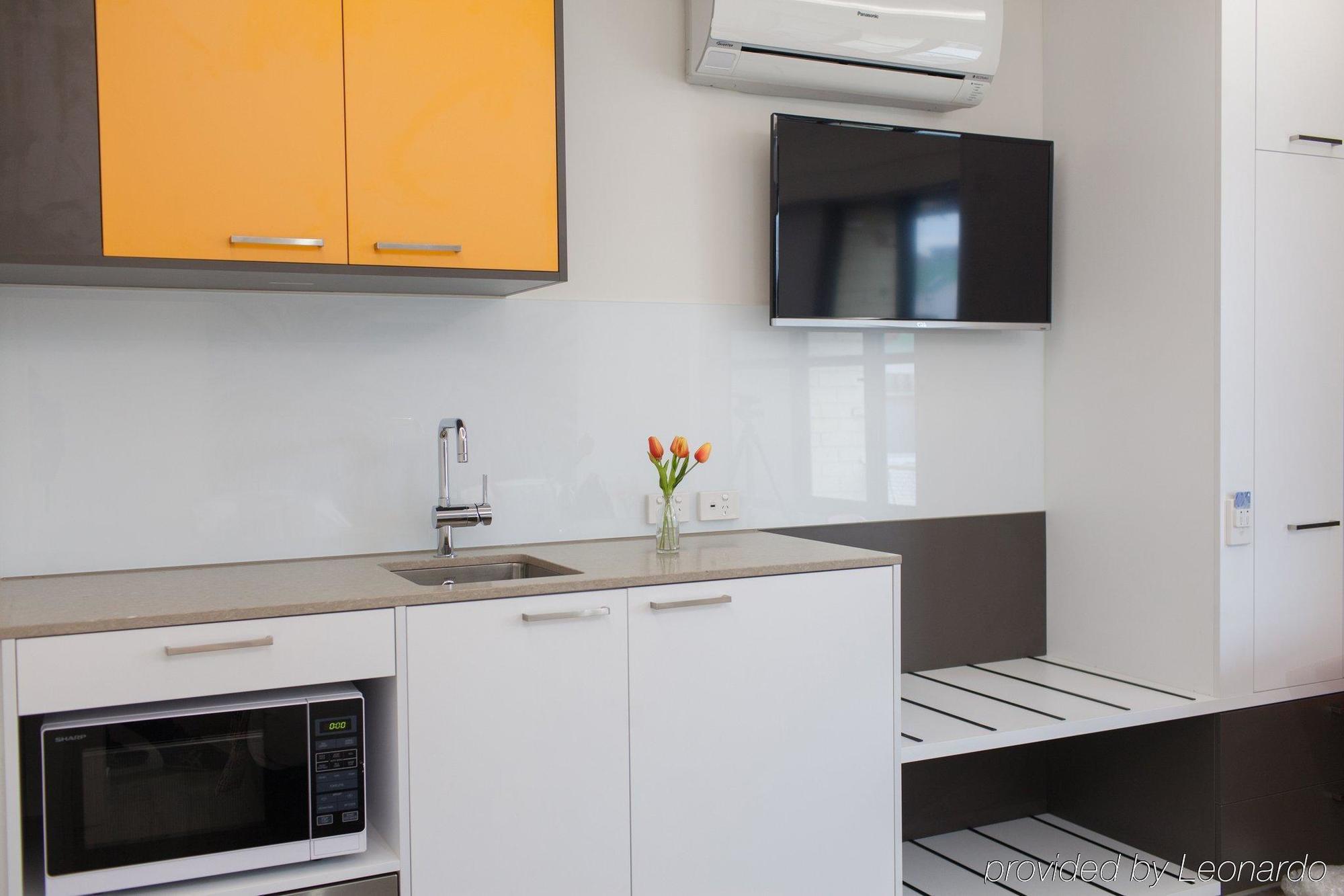 Easystay Studio Aparthotel 3*