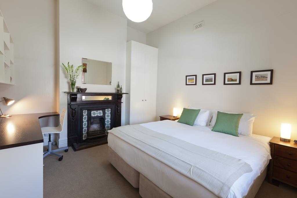 Boutique Stays - Heath Terrace, House In Port Melbourne Holiday home Melbourne