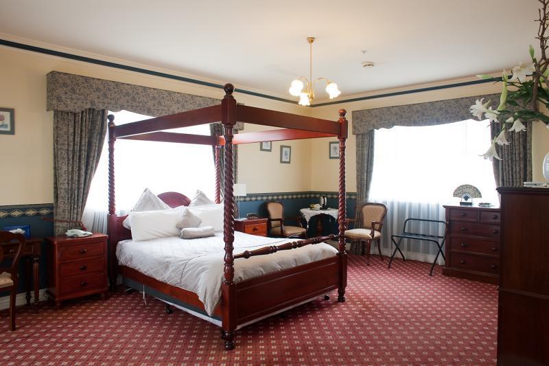 Toorak Manor 4*