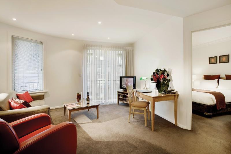 South Yarra 4*