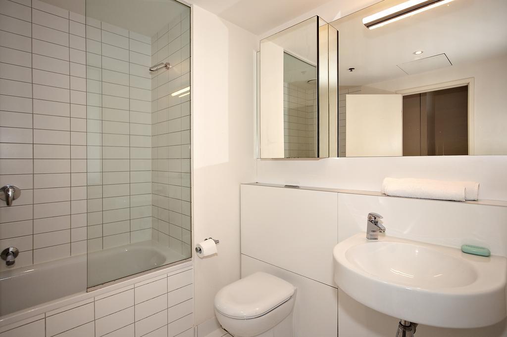 Aparthotel Astra Melbourne