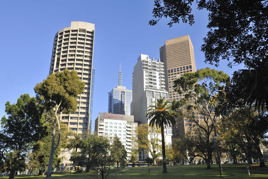 Hotel Mercure Treasury Gardens 4*