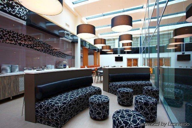 Sky Lounge Hotel Melbourne