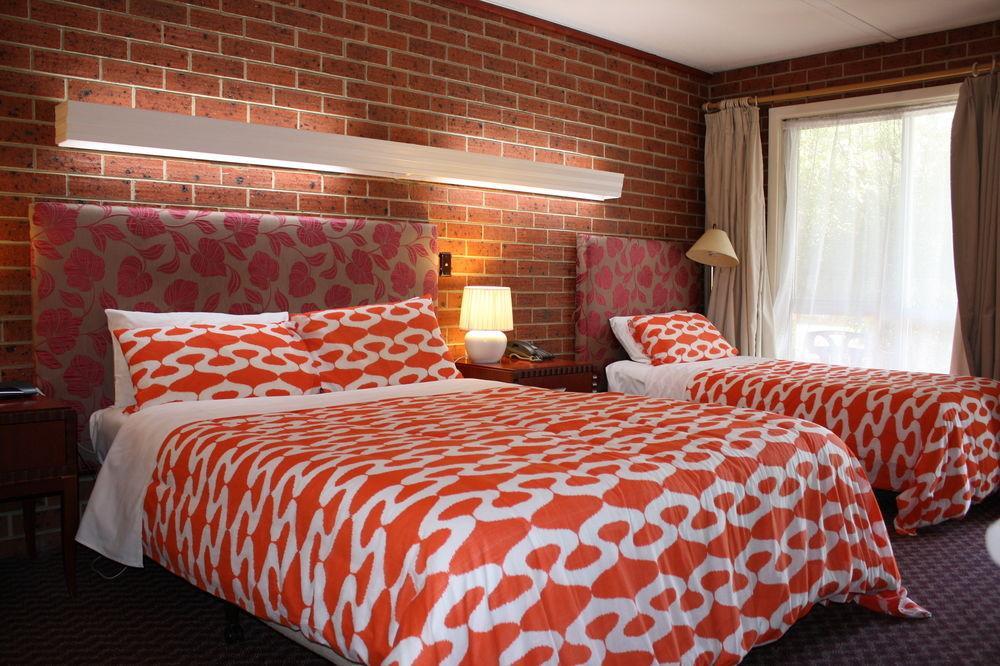 Carnegie Motor 3* Melbourne