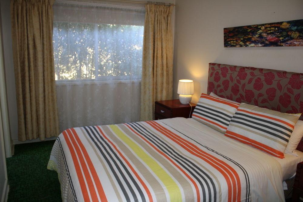 Carnegie Motor Motel