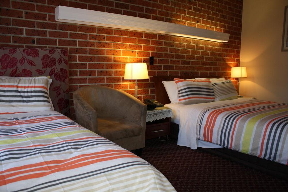 Carnegie Motor 3* Melbourne