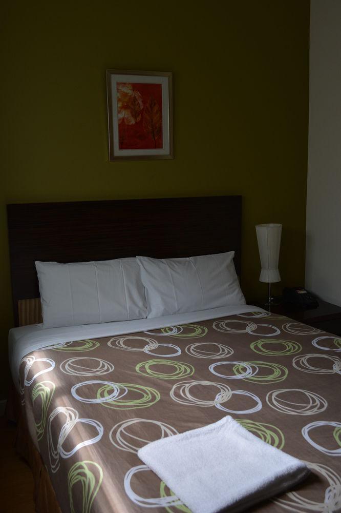 Yti Garden Aparthotel 3*