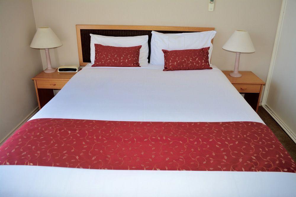 Punt Road Aparthotel 3*
