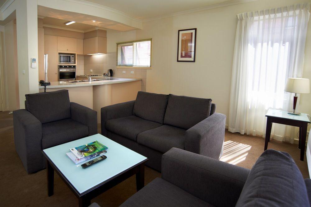 Comfort Royal Gardens Hotel 4*