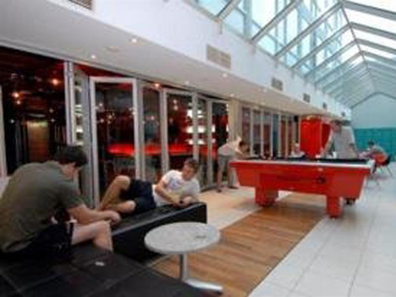 Hostel Nomads St Kilda Melbourne