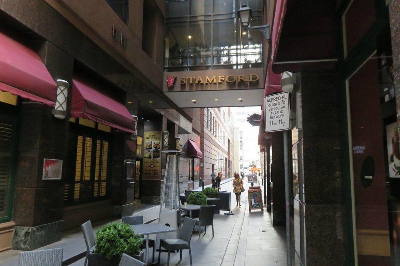 Hotel Stamford Plaza 5*