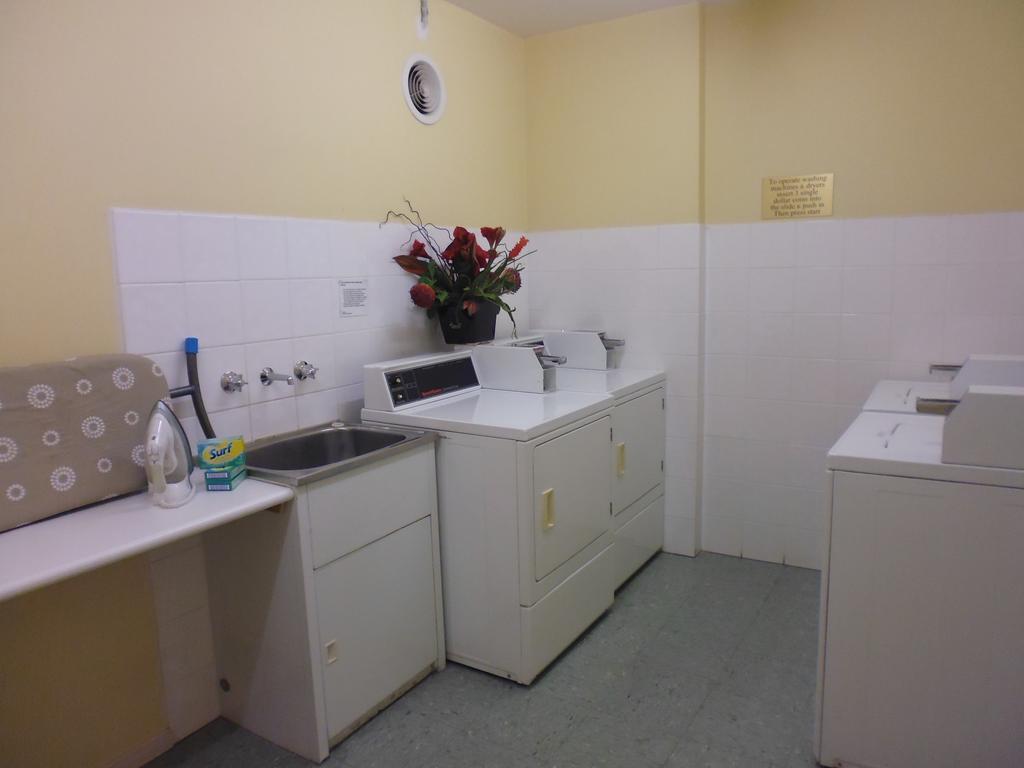 Claremont Hostel *