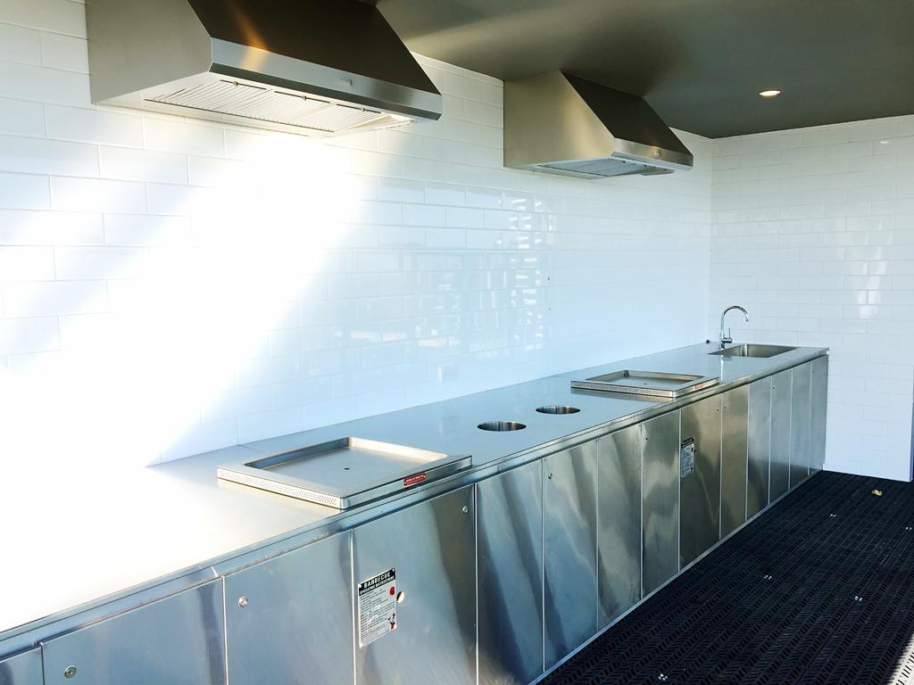 28 Bouverie Street * Melbourne