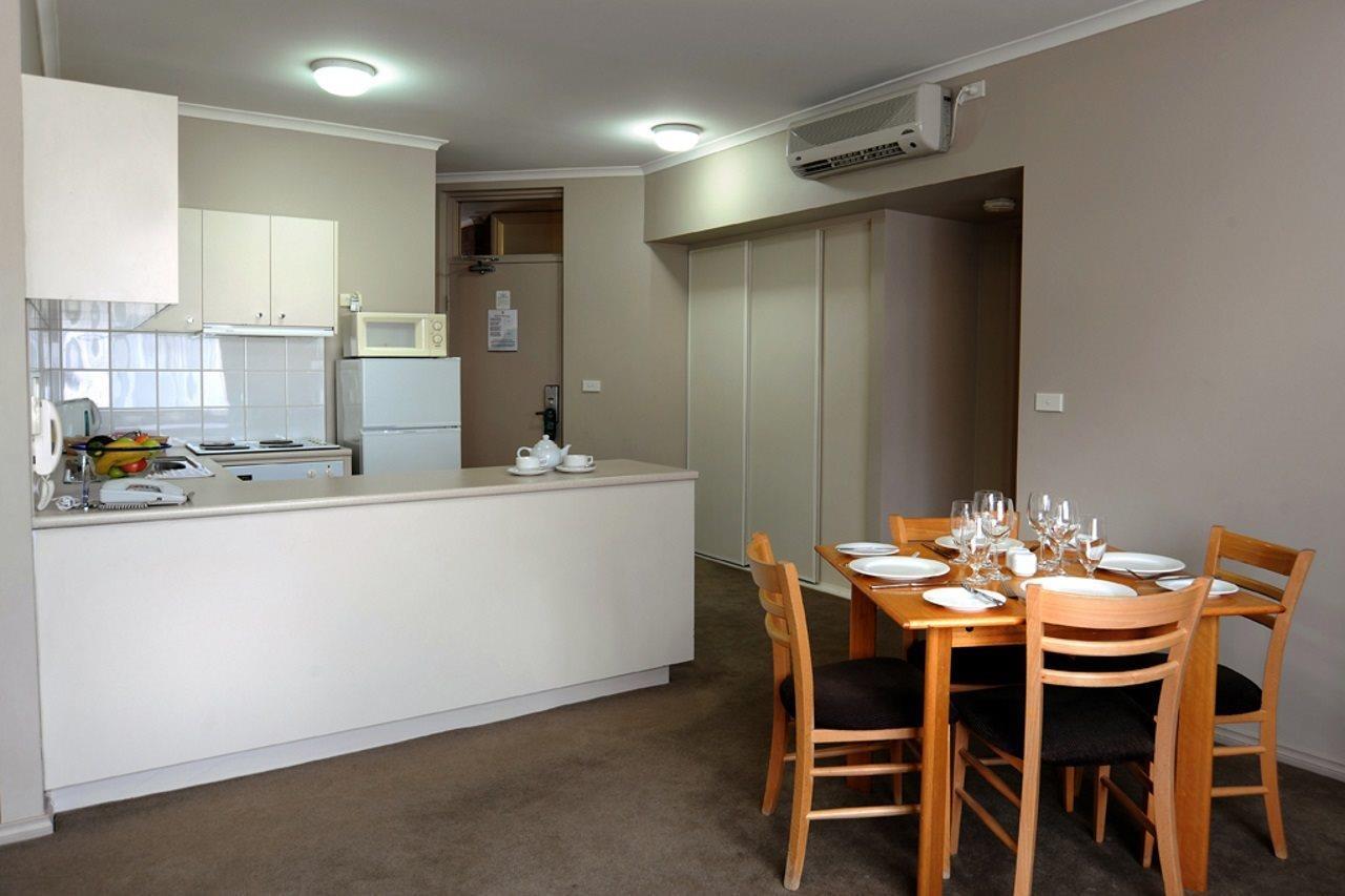 Punt Road Aparthotel