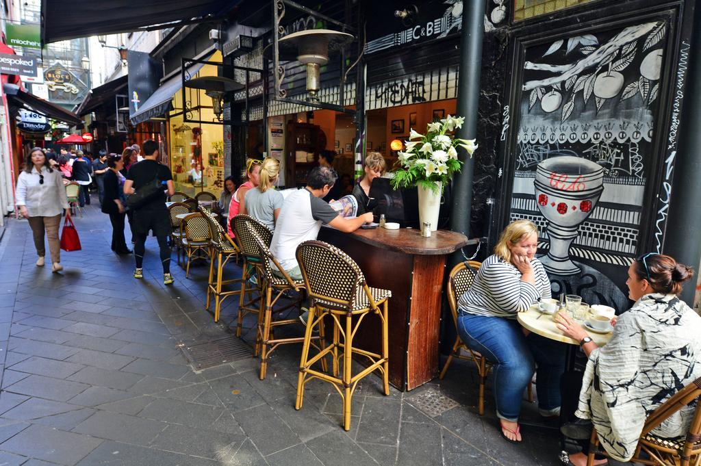 Akom Aparthotel Melbourne