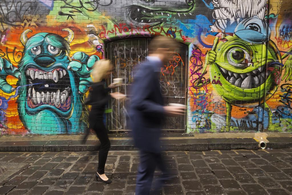 Akom 4* Melbourne