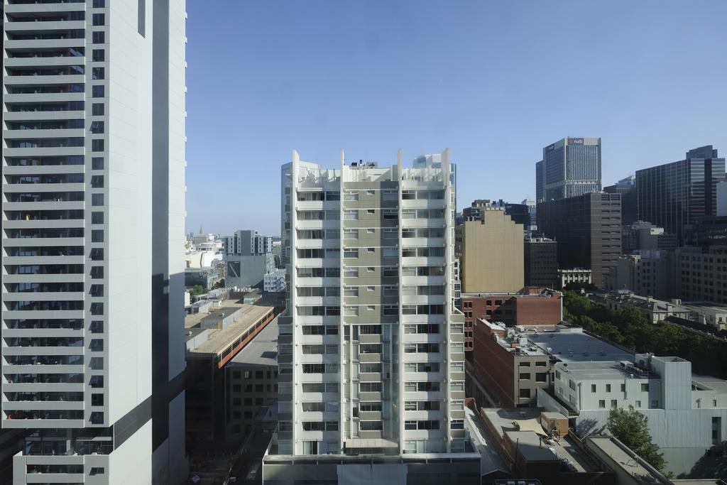 Mono On La Trobe Street Apartment Melbourne