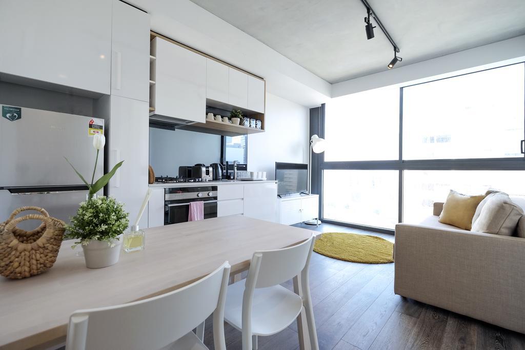 Mono On La Trobe Street Apartment Melbourne
