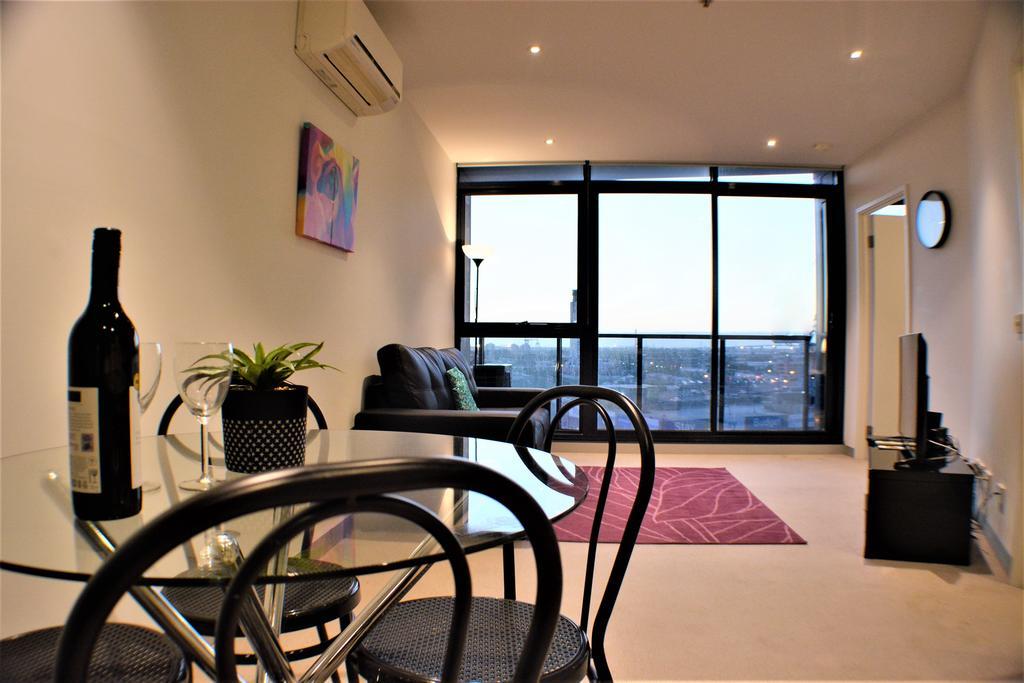 Royal Stays Melbourne- Southbank Apartment