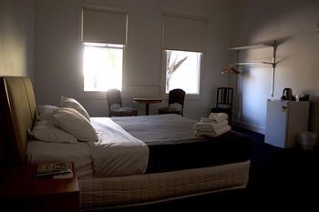 Baden Powell Hotel Melbourne