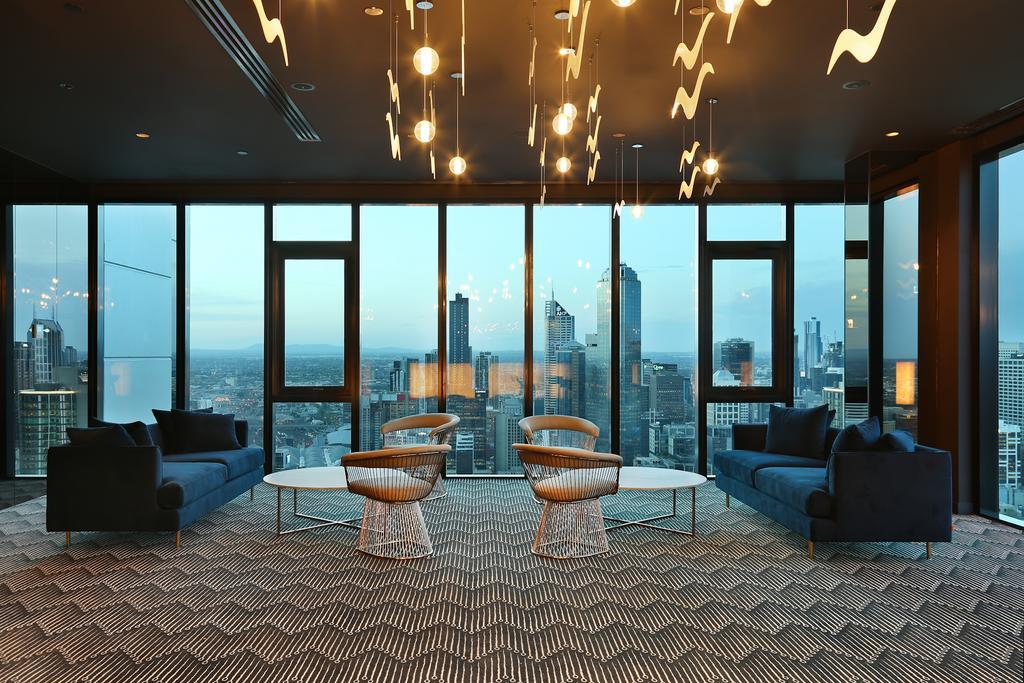 Experience Platinum Aparthotel