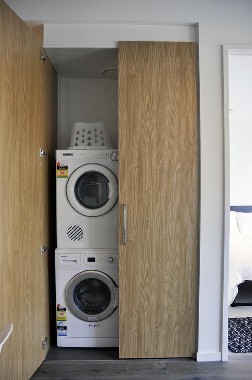 Apartment Mono On La Trobe Street *