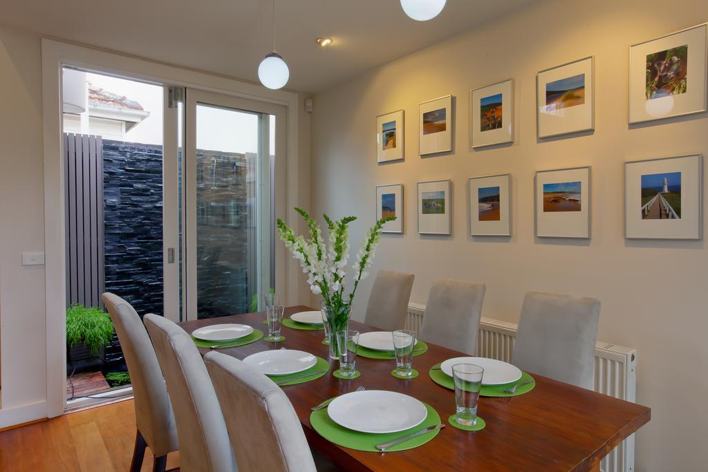 Boutique Stays - Heath Terrace, House In Port Melbourne Holiday home Melbourne